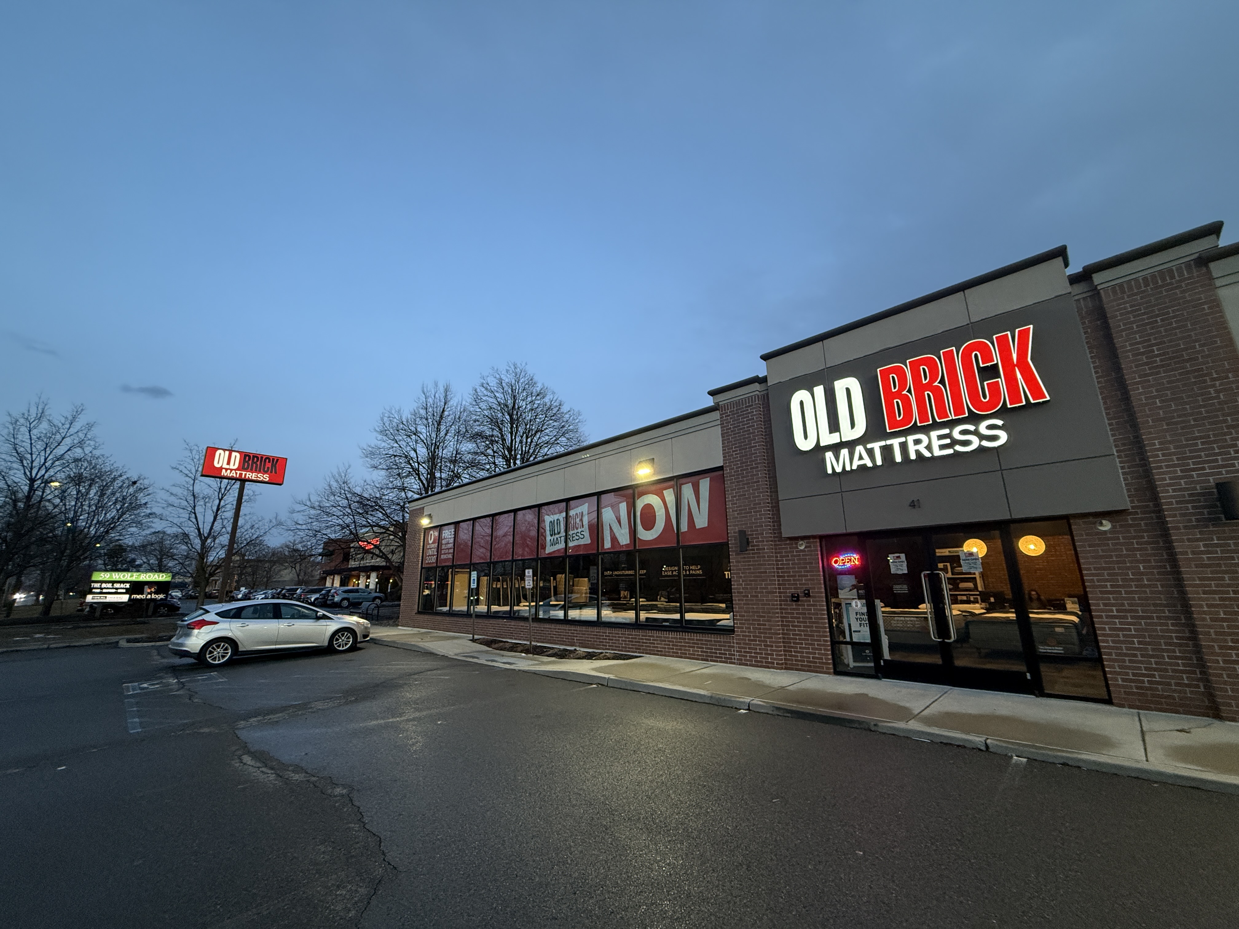 Old Brick Mattress - Albany